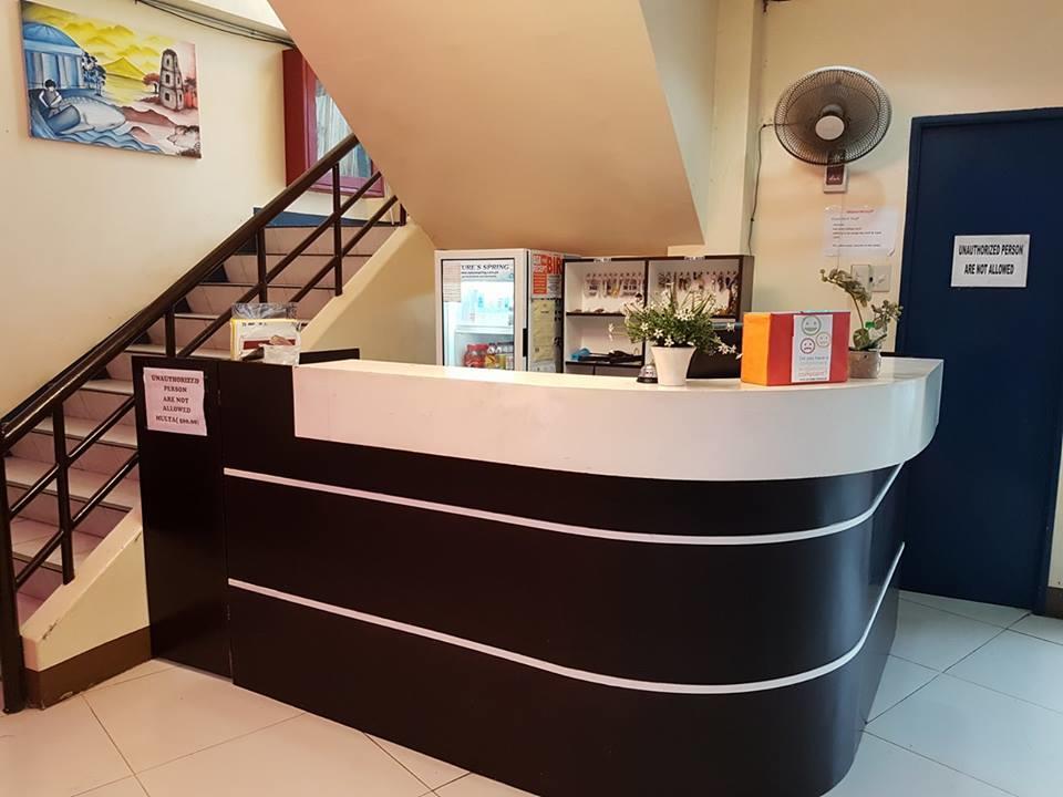 City Corner Hotel ليغاسبي المظهر الخارجي الصورة
