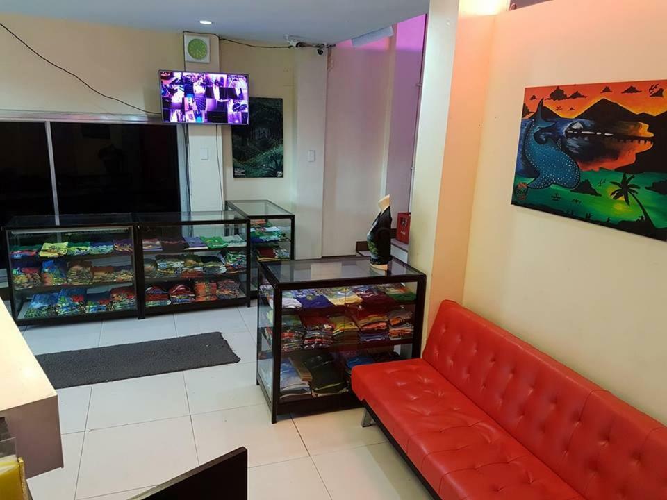 City Corner Hotel ليغاسبي المظهر الخارجي الصورة